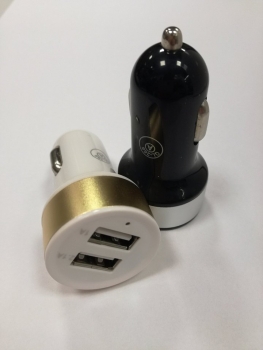 Adapteris auto lizdo ->2xUSB 2.1A